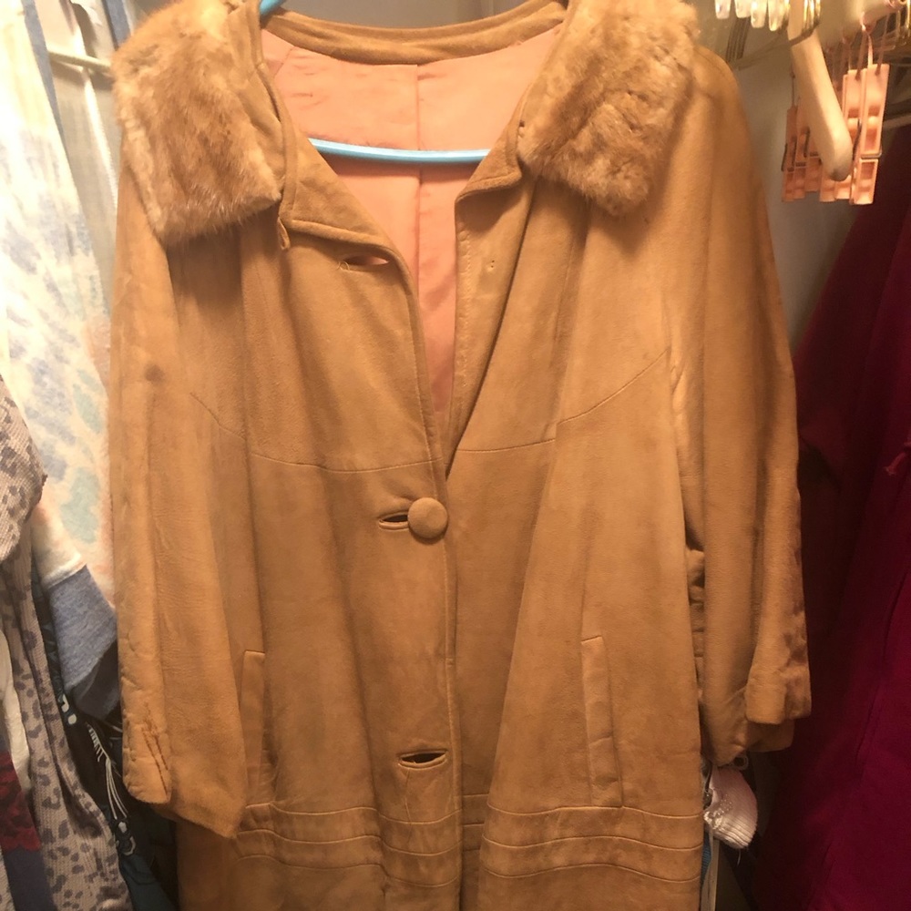 Vintage 1960’s Suede Leather Coat w/Mink Collar XL